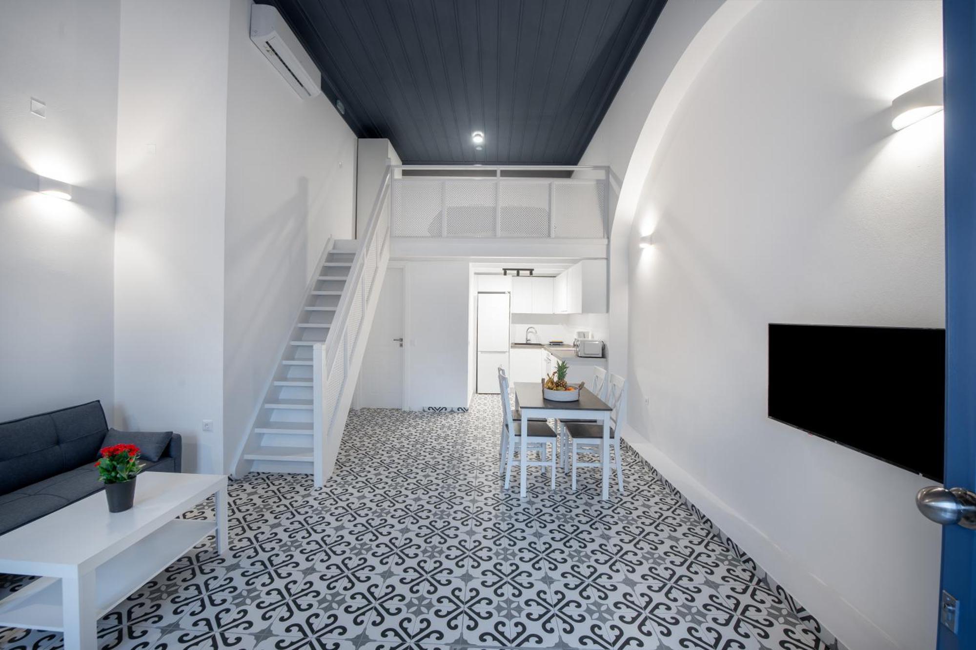 Porto Harani Seaside Apartments Đảo Sými Ngoại thất bức ảnh