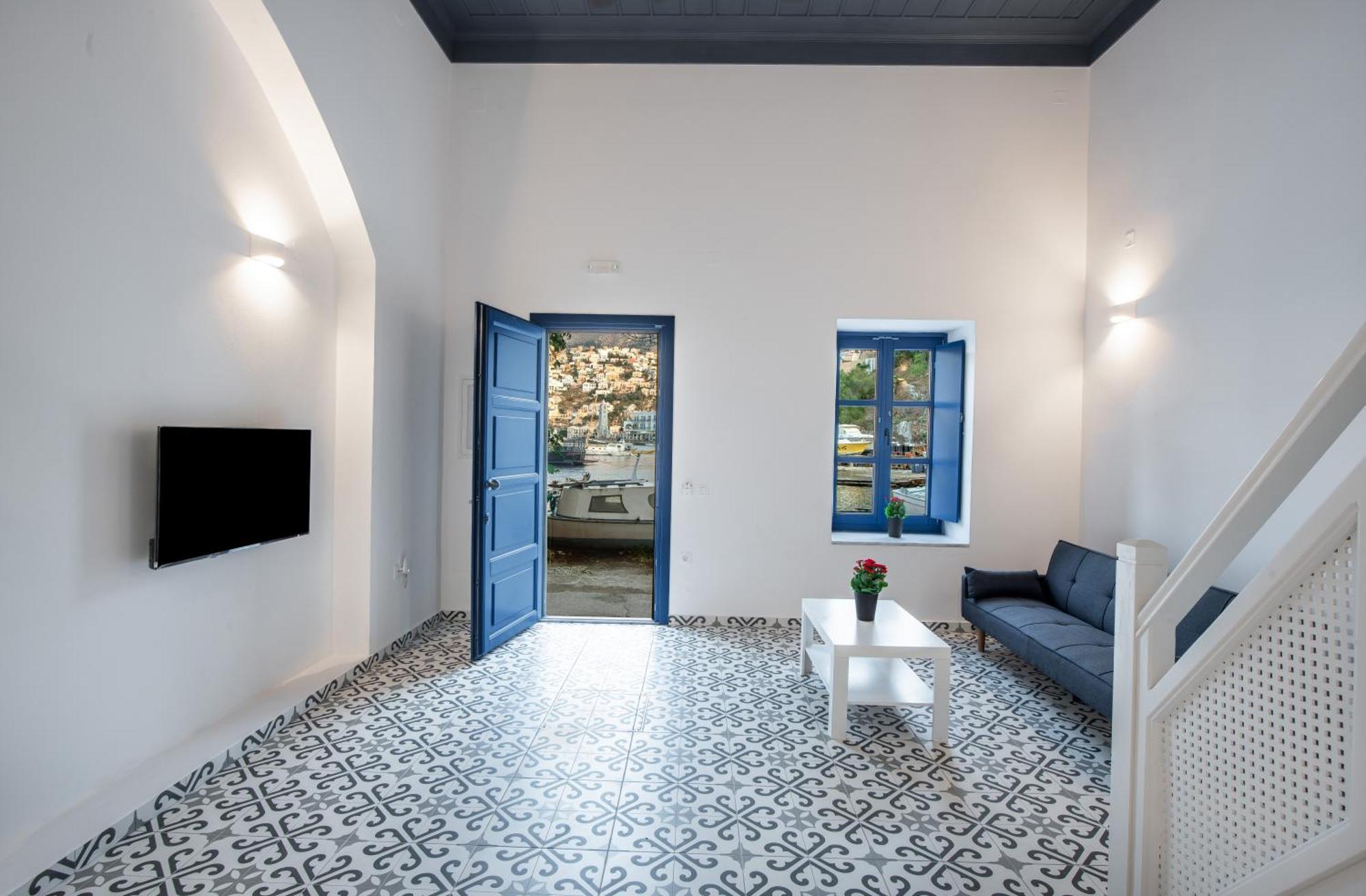Porto Harani Seaside Apartments Đảo Sými Ngoại thất bức ảnh