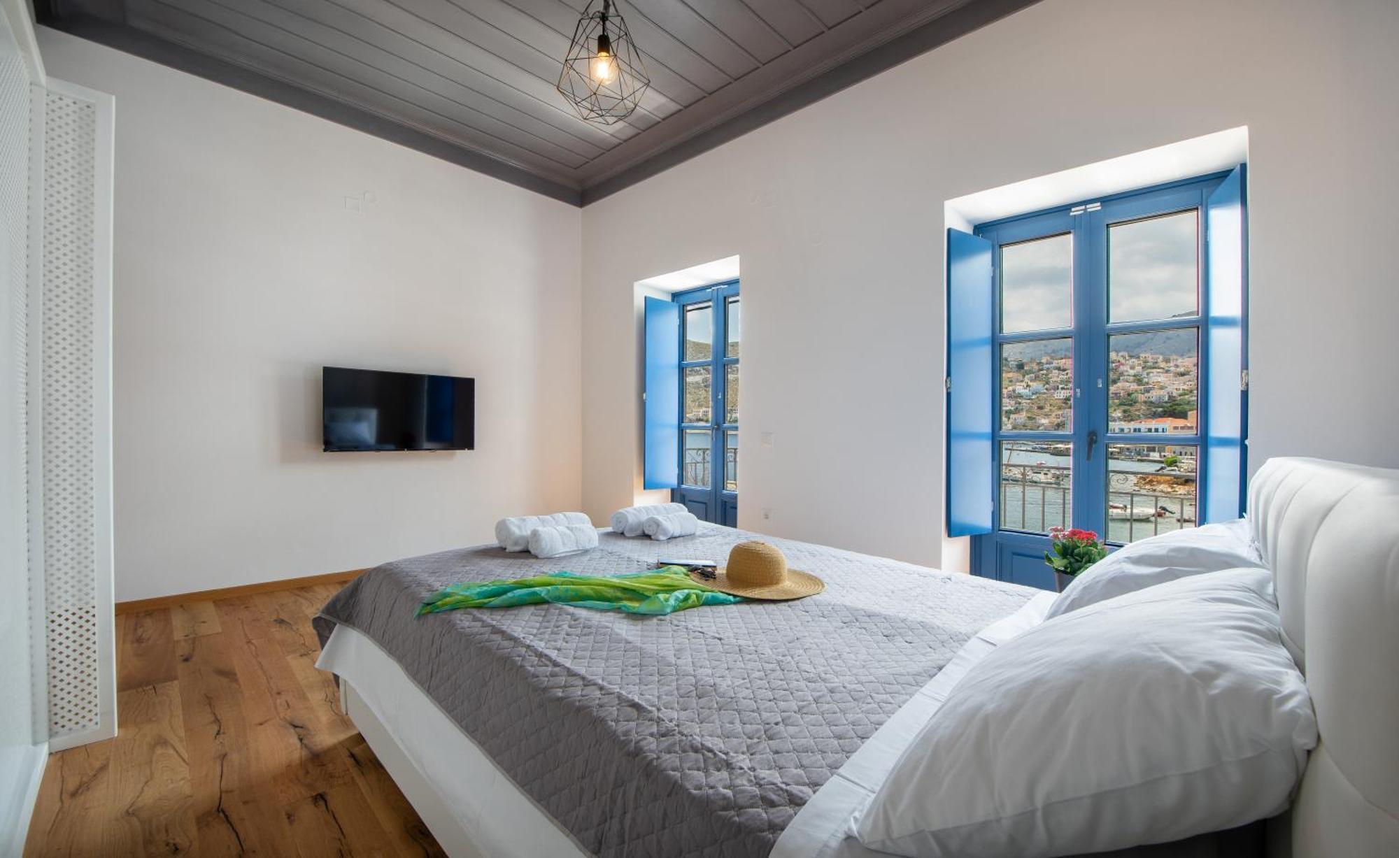 Porto Harani Seaside Apartments Đảo Sými Ngoại thất bức ảnh