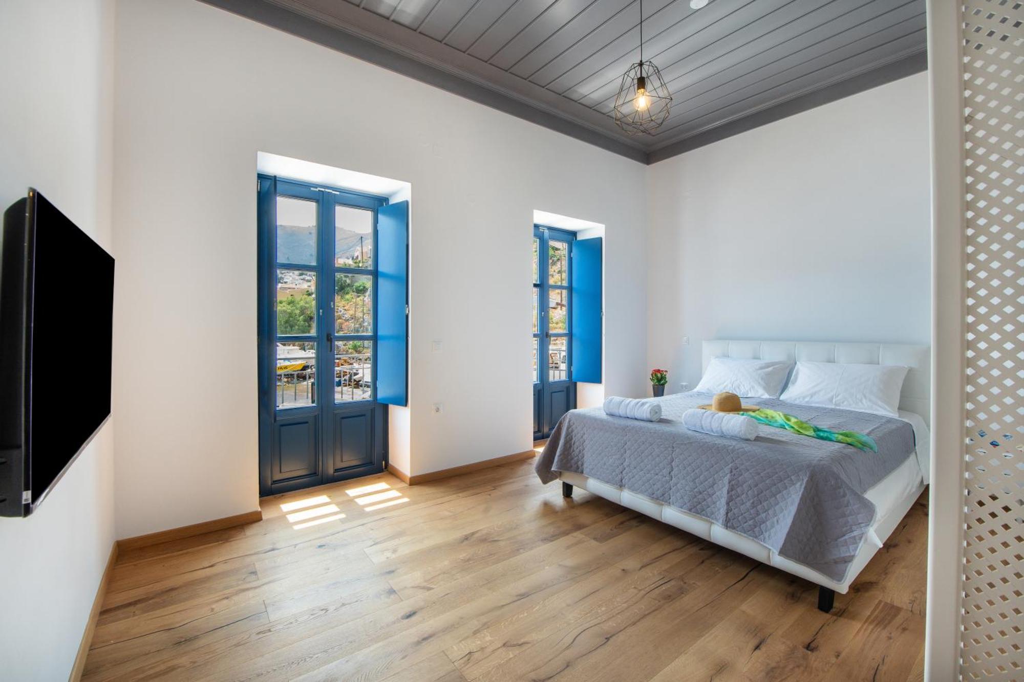 Porto Harani Seaside Apartments Đảo Sými Ngoại thất bức ảnh