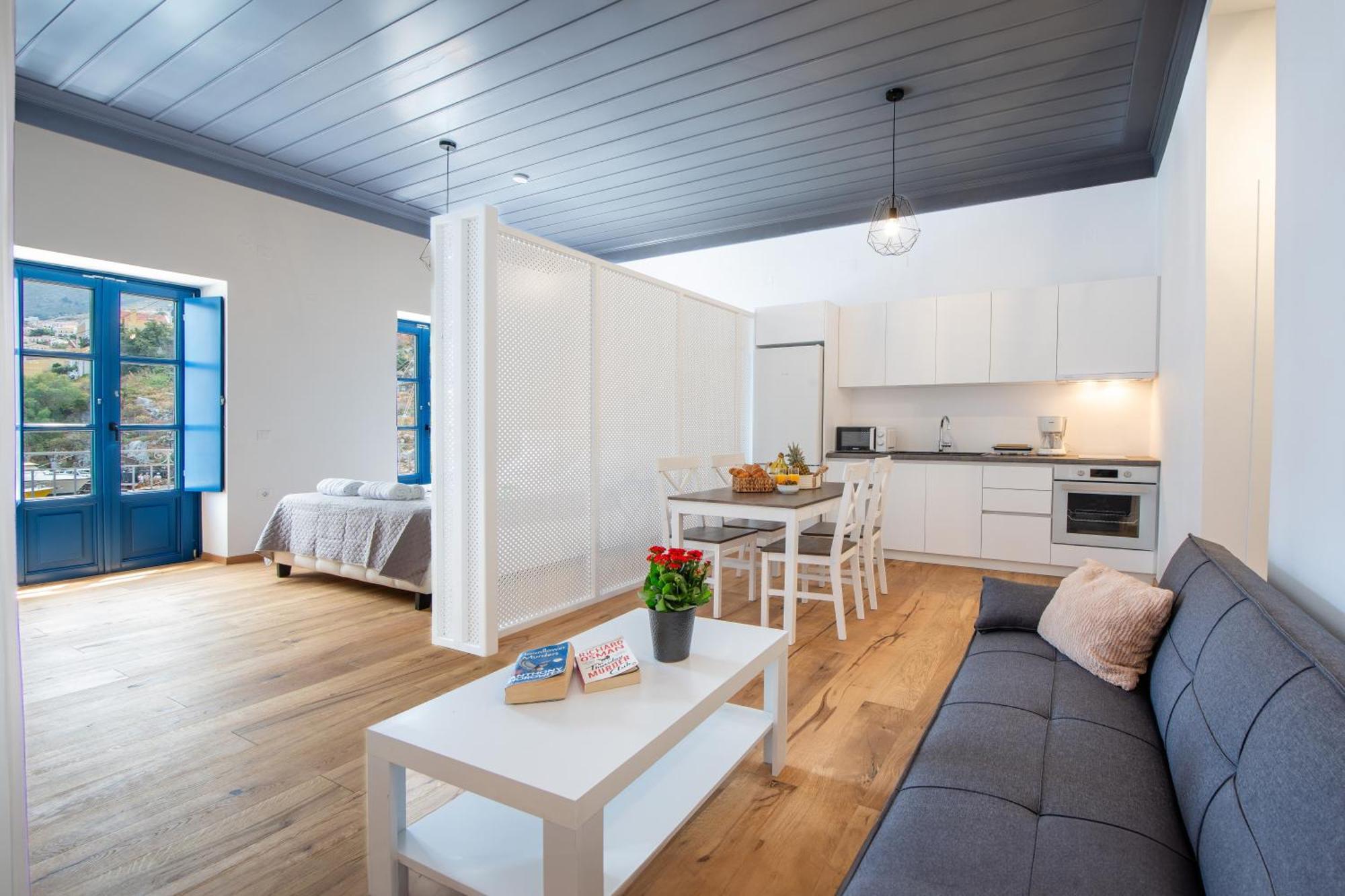 Porto Harani Seaside Apartments Đảo Sými Ngoại thất bức ảnh